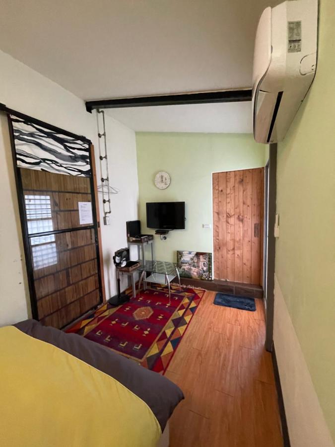 Wave B&B Chenggong Exteriör bild